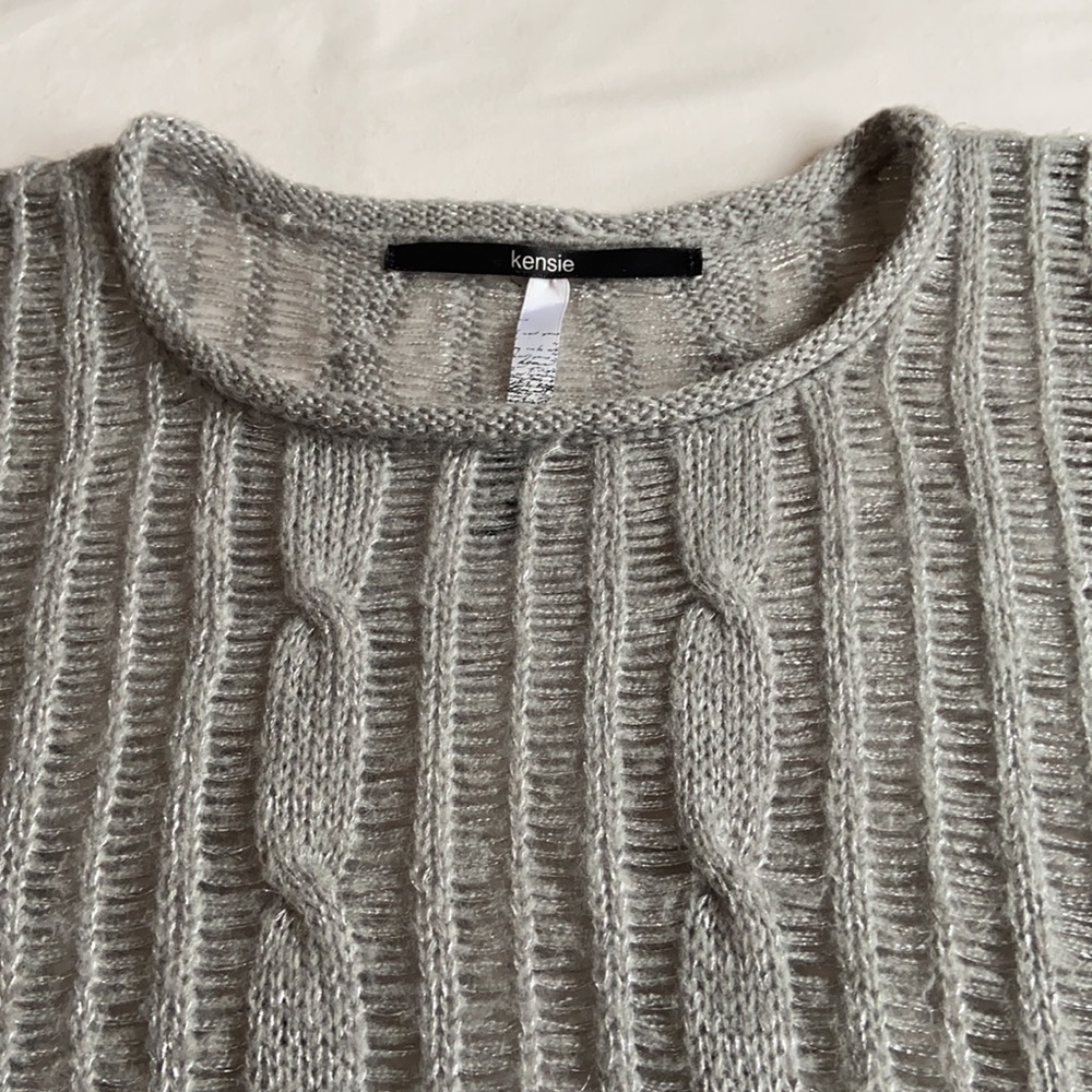 Sweater - Picture 2 of 5